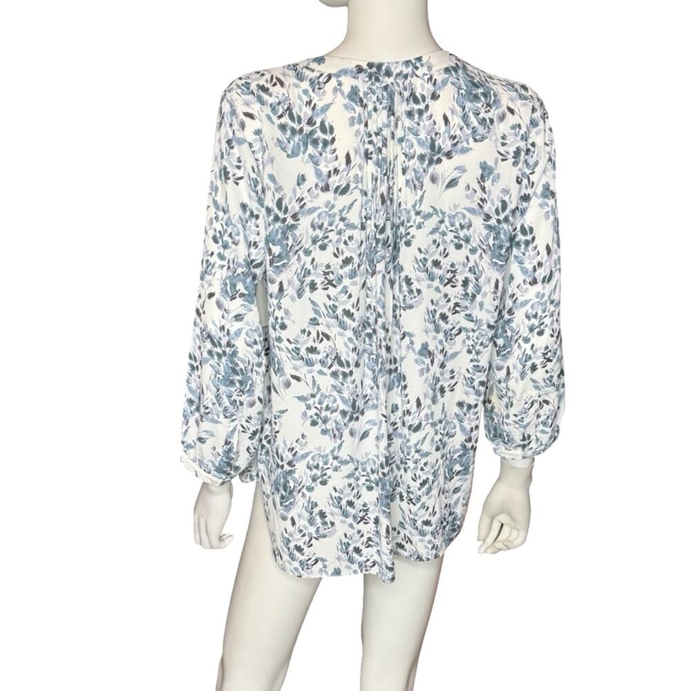 NYDJ Semisheer Pintuck Blouse in Frosted Willow Women’s Sz M - Picture 4 of 8